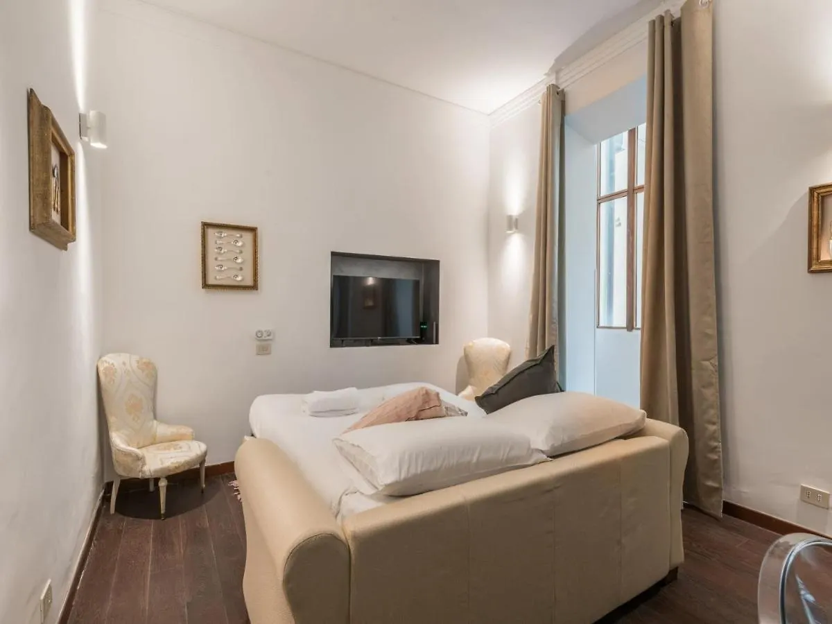 The Best Rent - Three-Bedroom Apartment Close To The Quirinale Rome