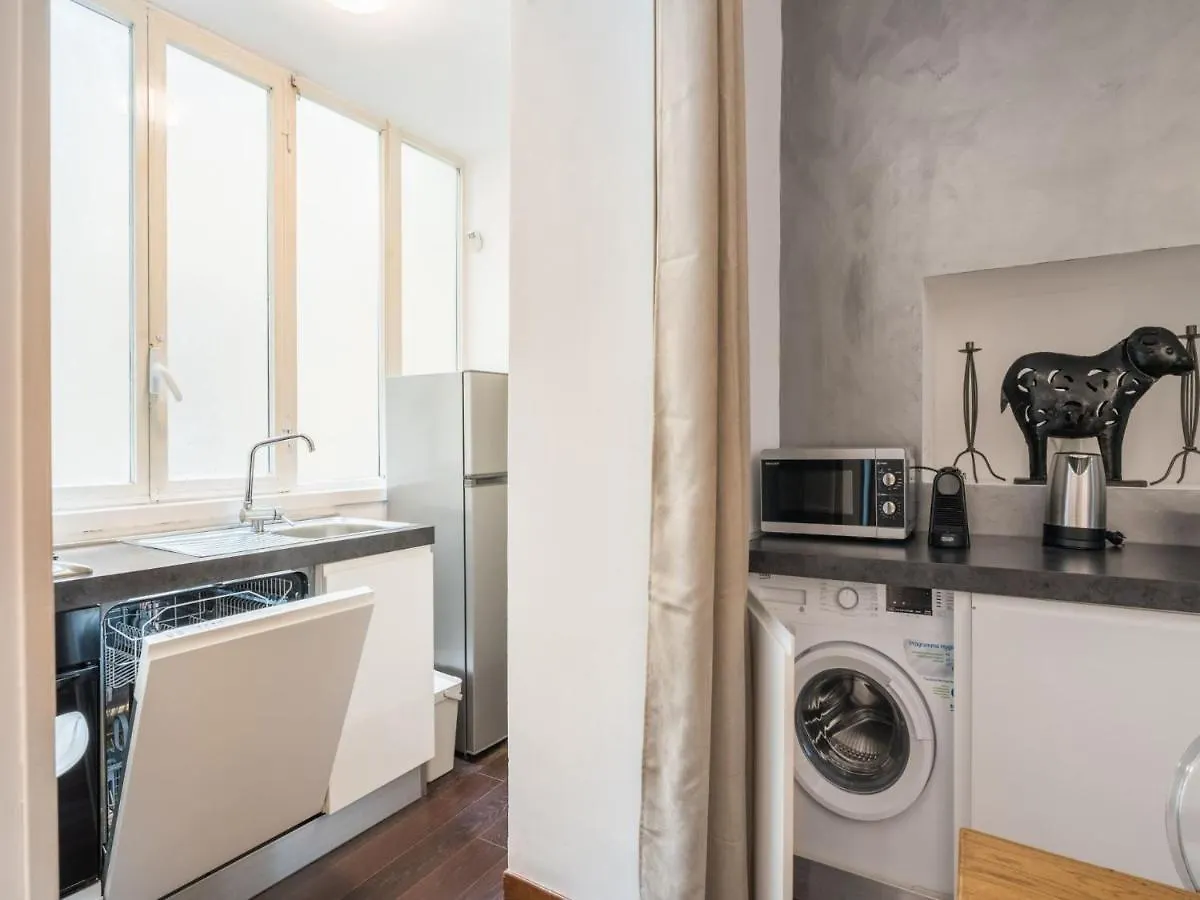 The Best Rent - Three-Bedroom Apartment Close To The Quirinale Rome 0*,