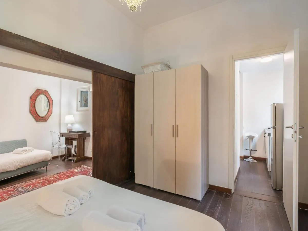 The Best Rent - Three-Bedroom Apartment Close To The Quirinale Rome