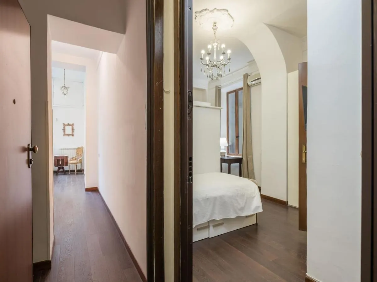 The Best Rent - Three-Bedroom Apartment Close To The Quirinale Rome