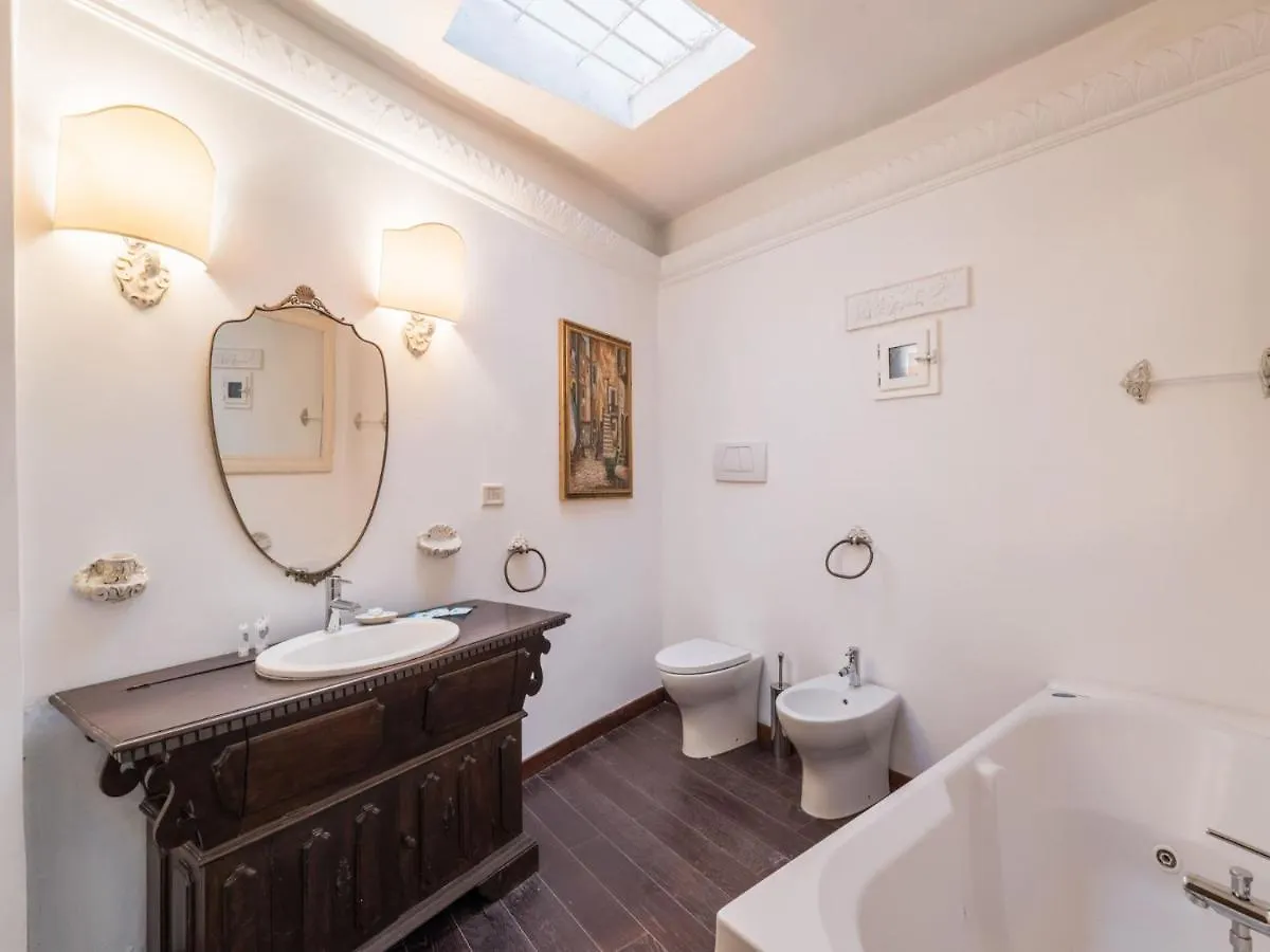 The Best Rent - Three-Bedroom Apartment Close To The Quirinale Rome