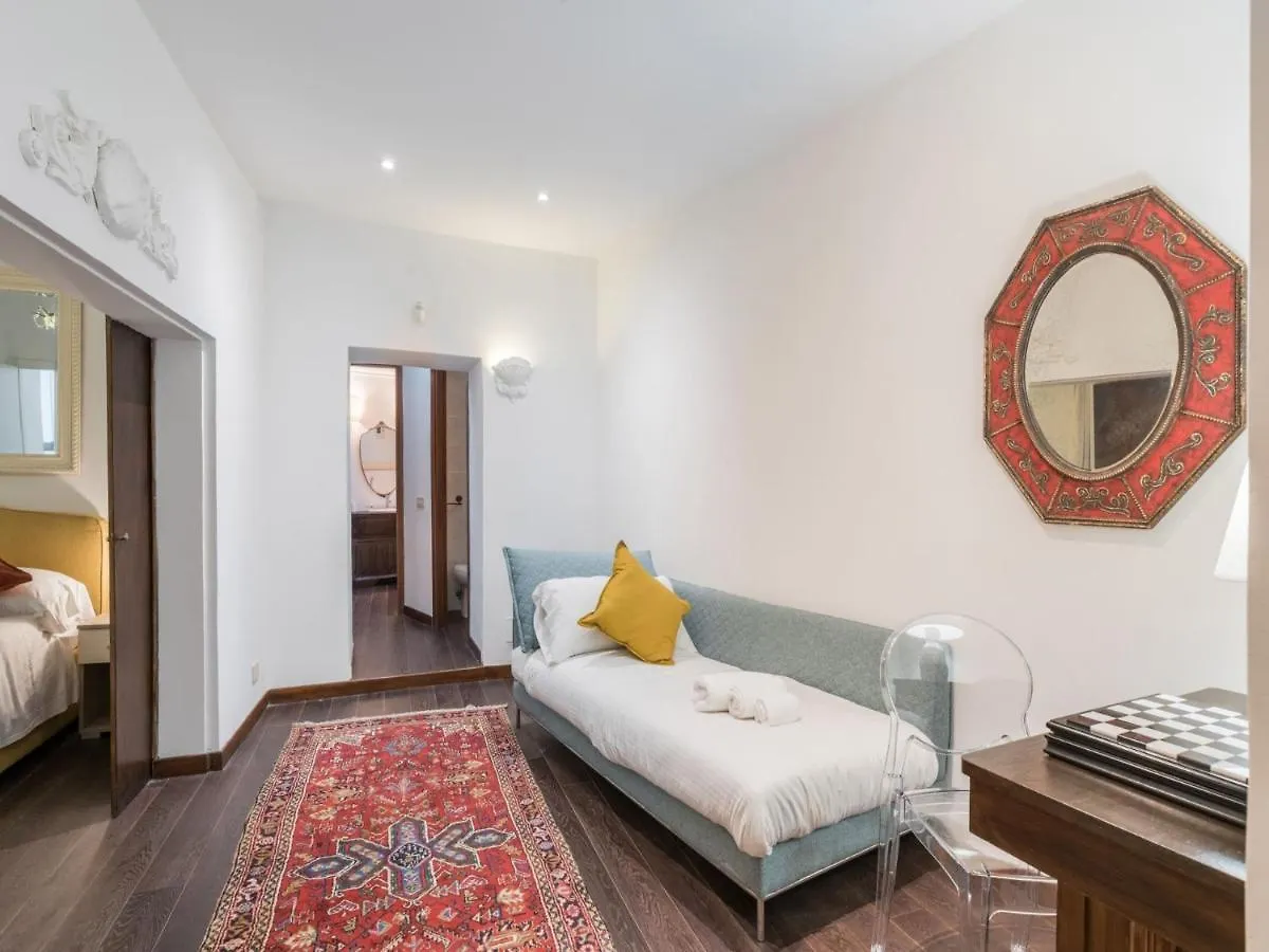 The Best Rent - Three-Bedroom Apartment Close To The Quirinale Rome